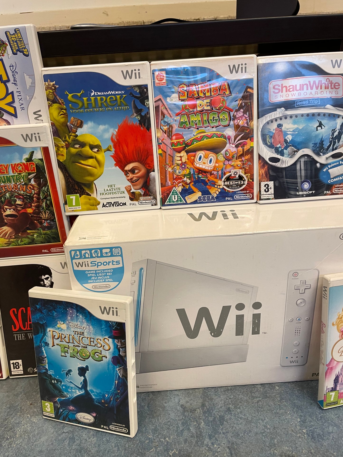 Nintendo Wii compleet in originele doos + 12 games [UITSTEKENDE STAAT]